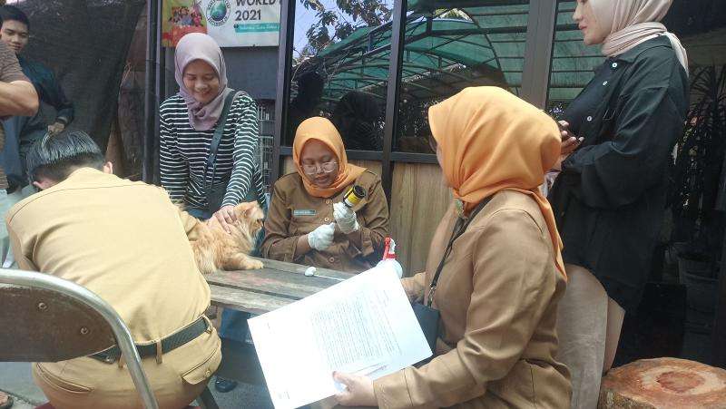Pemerintah Gelar Program Vaksinasi Gratis Nasional: Langkah Strategis Melawan Ancaman Penyakit [Nama Penyakit]