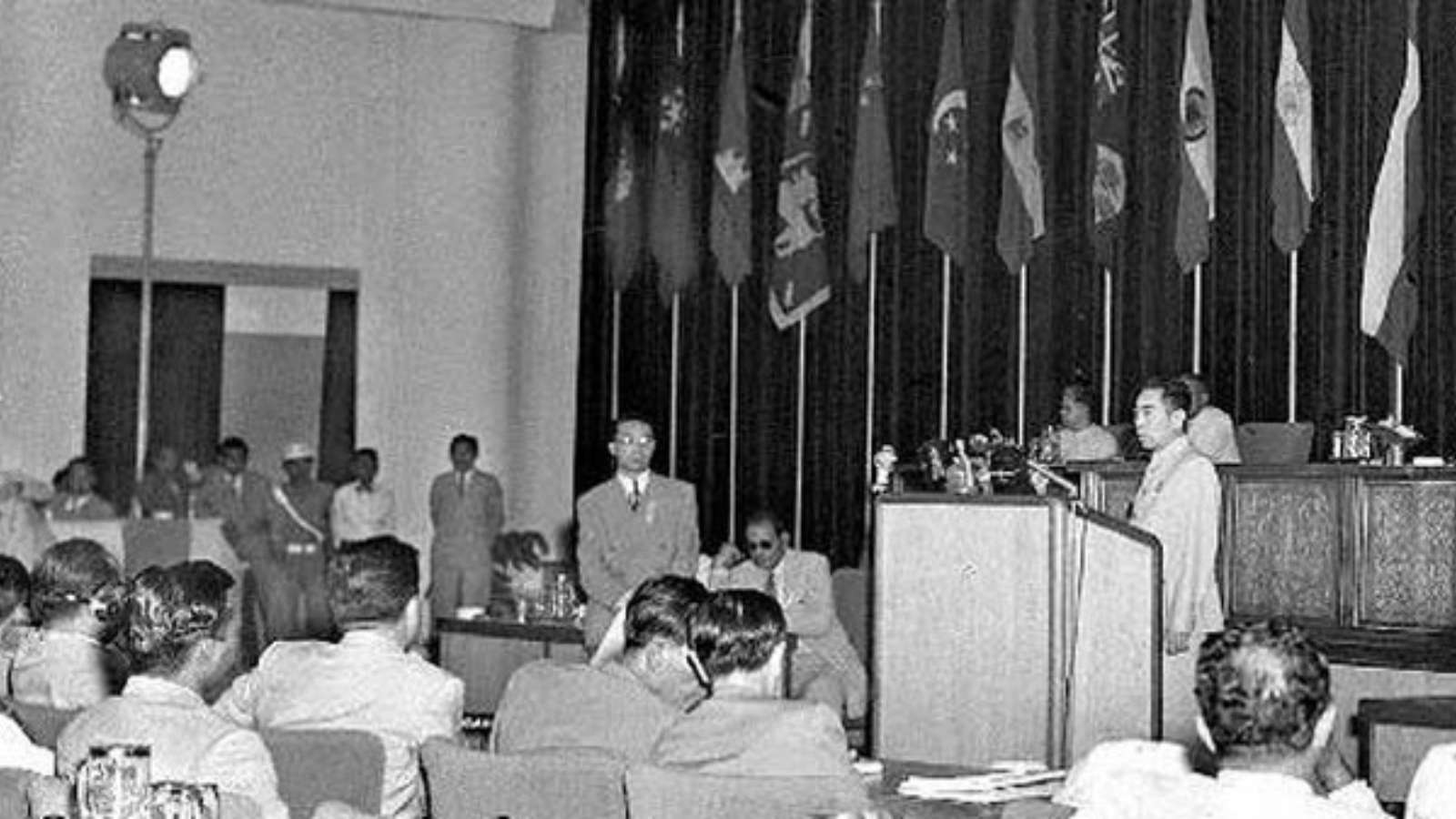 Makna Penting Dasasila Bandung Hasil Konferensi Asia Afrika 1955