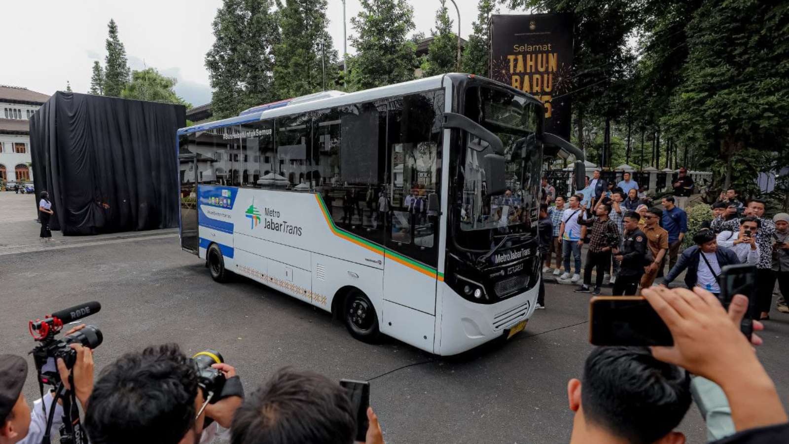 Metro Jabar Trans Resmi Diluncurkan, Transportasi Massal Modern Bandung Raya