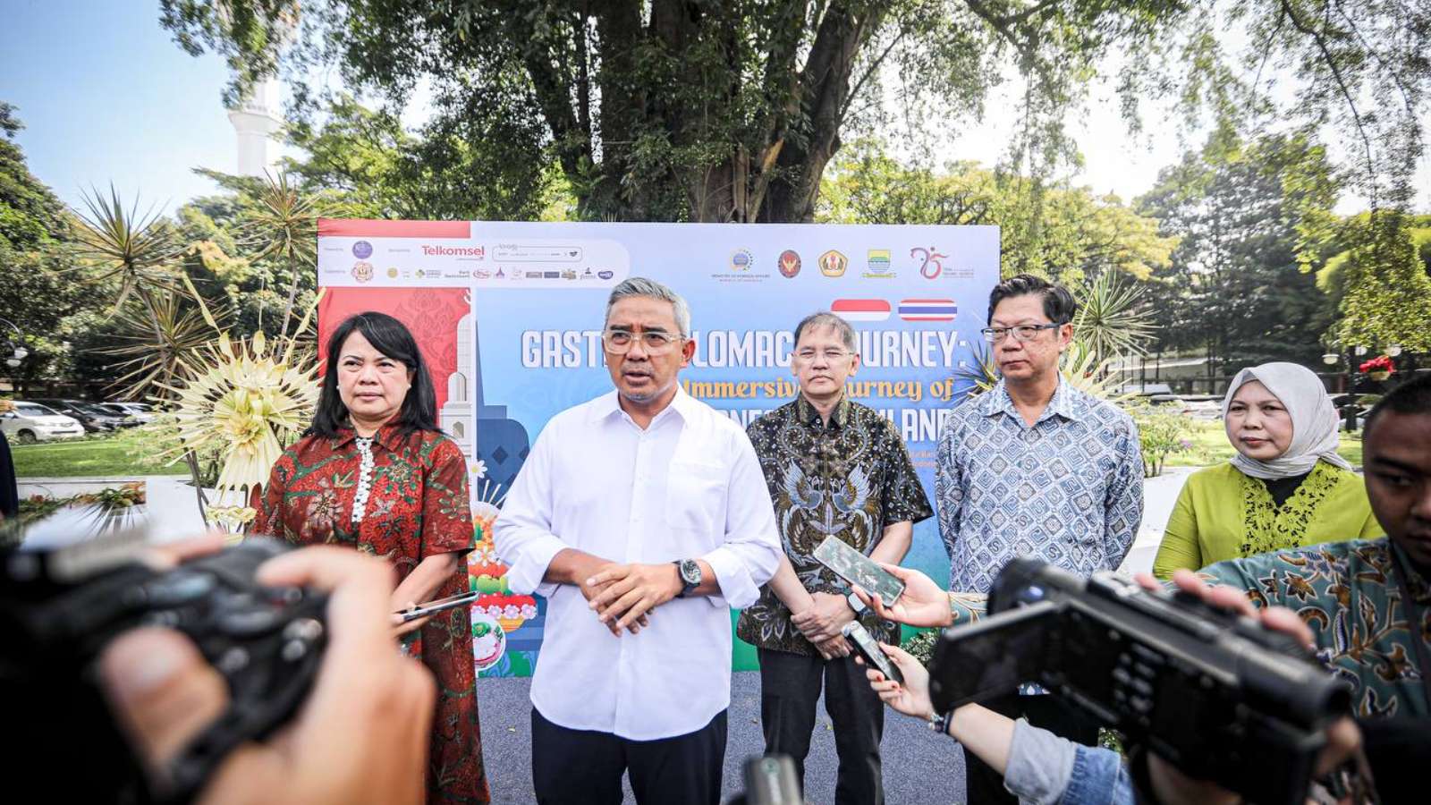 Wali Kota Bandung: Soal Kuliner dan Budaya, Kota Bandung Perlu Belajar dari Thailand
