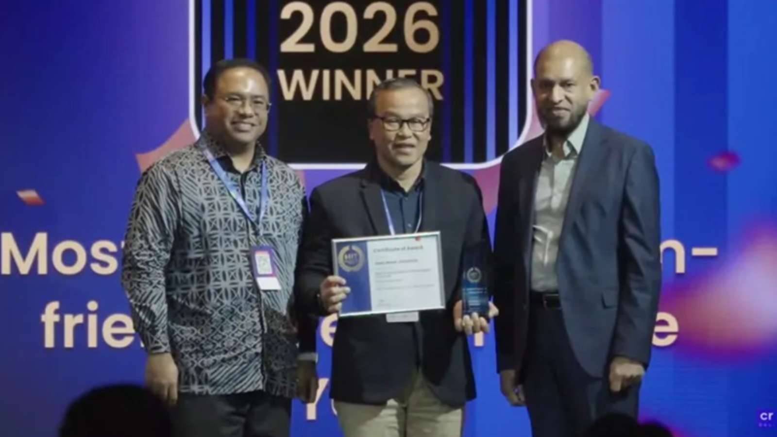 Raih Penghargaan Internasional, Wisata Ramah Muslim Jawa Barat Sukses Dipandang Dunia 