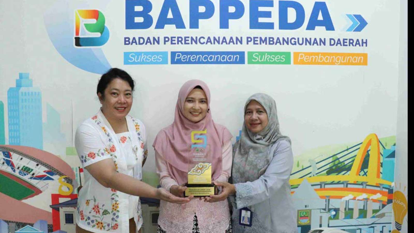 Bekasi Regency Achieves Best Achievement in Advanced CSR Governance in West Java 2026