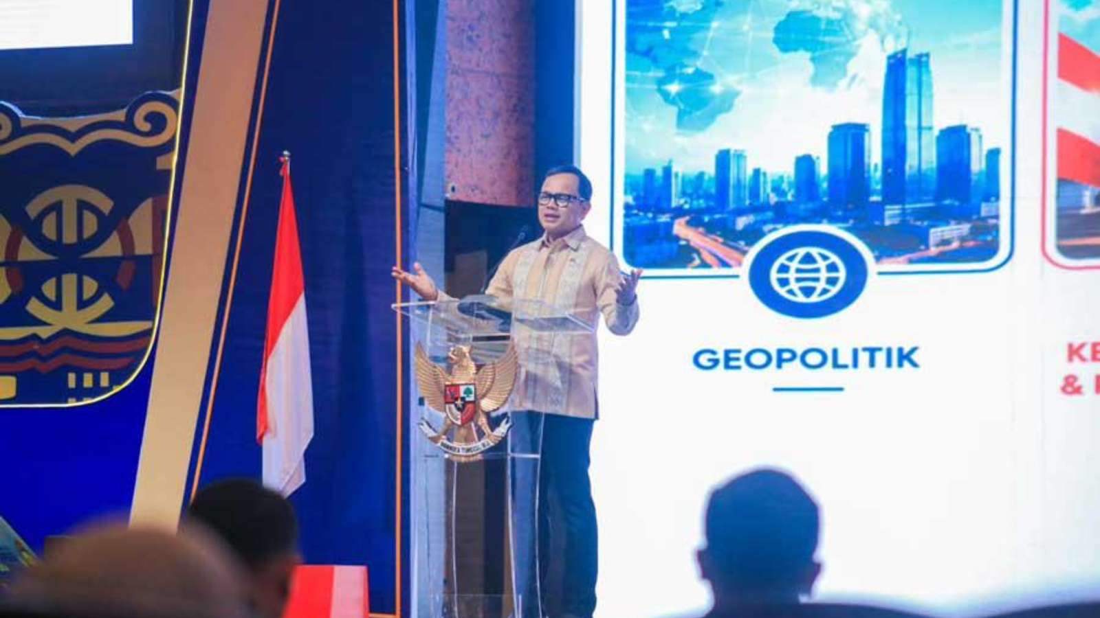 At the 18th APEKSI National Working Meeting in 2026, Bogor Mayor stated that Bogor City is ready to become a pioneer in the PSEL (Economic and Social Development) sector.