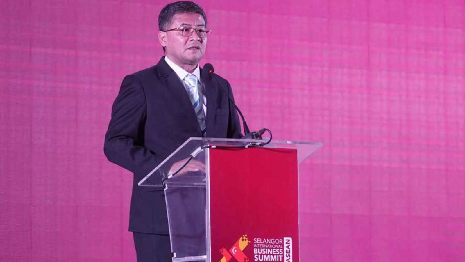 Erwan Setiawan Takes Firm Steps to Address LGBT Issues in West Java