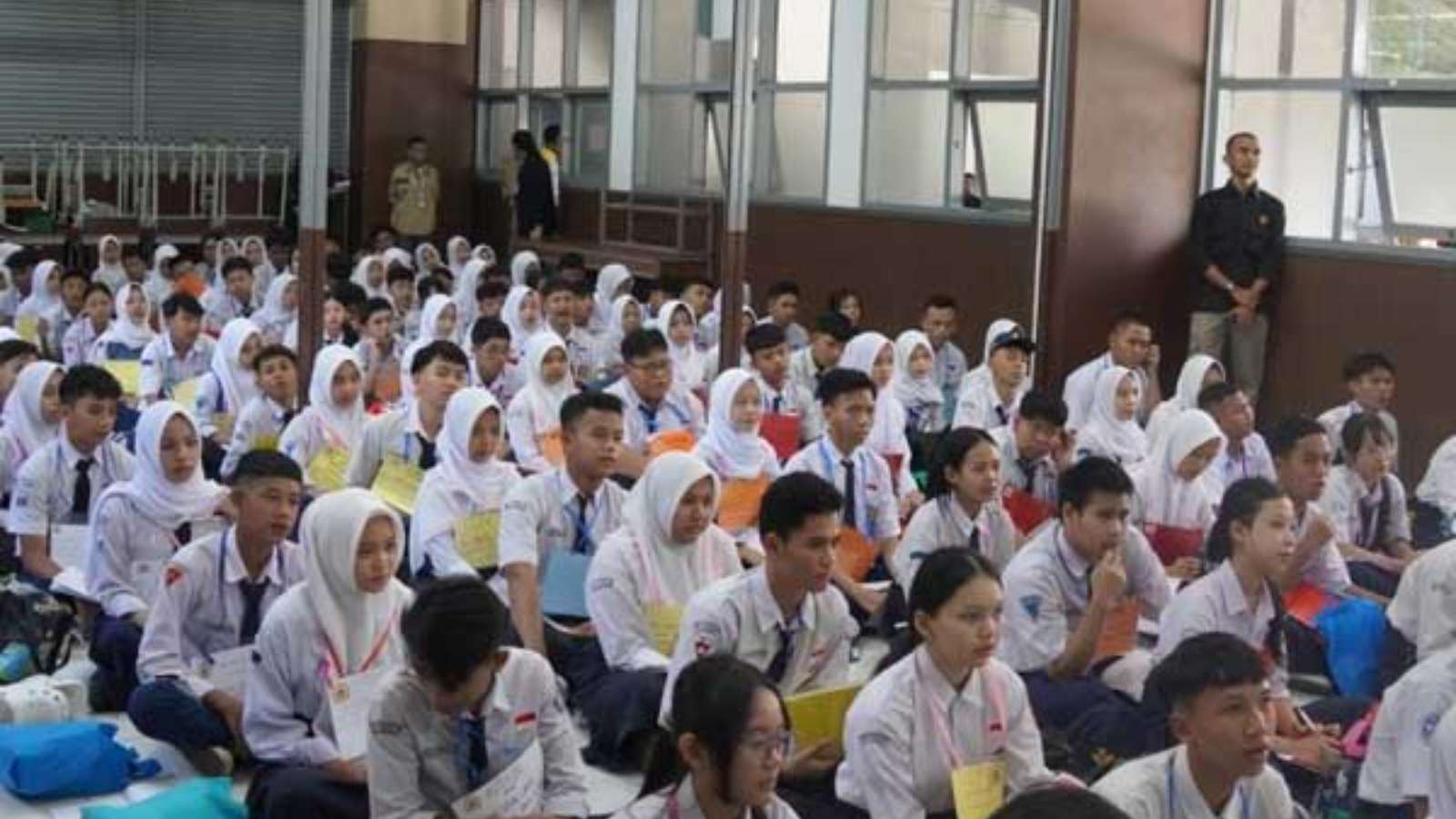 Saba Sakola Hadir di SMA PGRI 1 Bandung, Pelajar Dibekali Pemahaman Koperasi yang Benar
