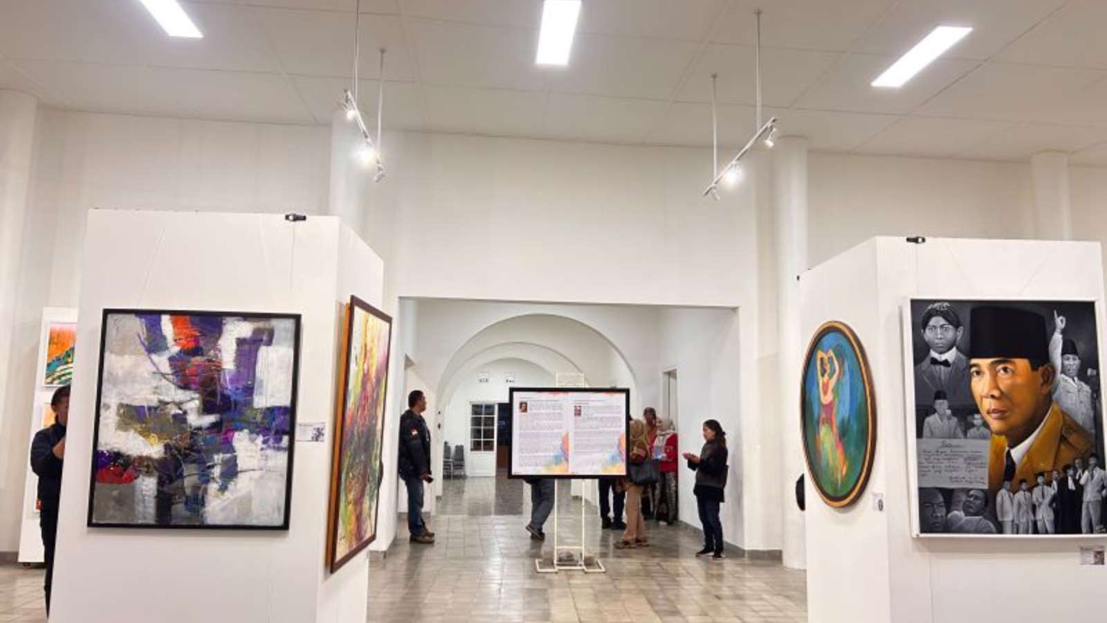 Embracing the Journey, the Arts Circle Community Presents Traces of History, Humanity, and Environmental Concern