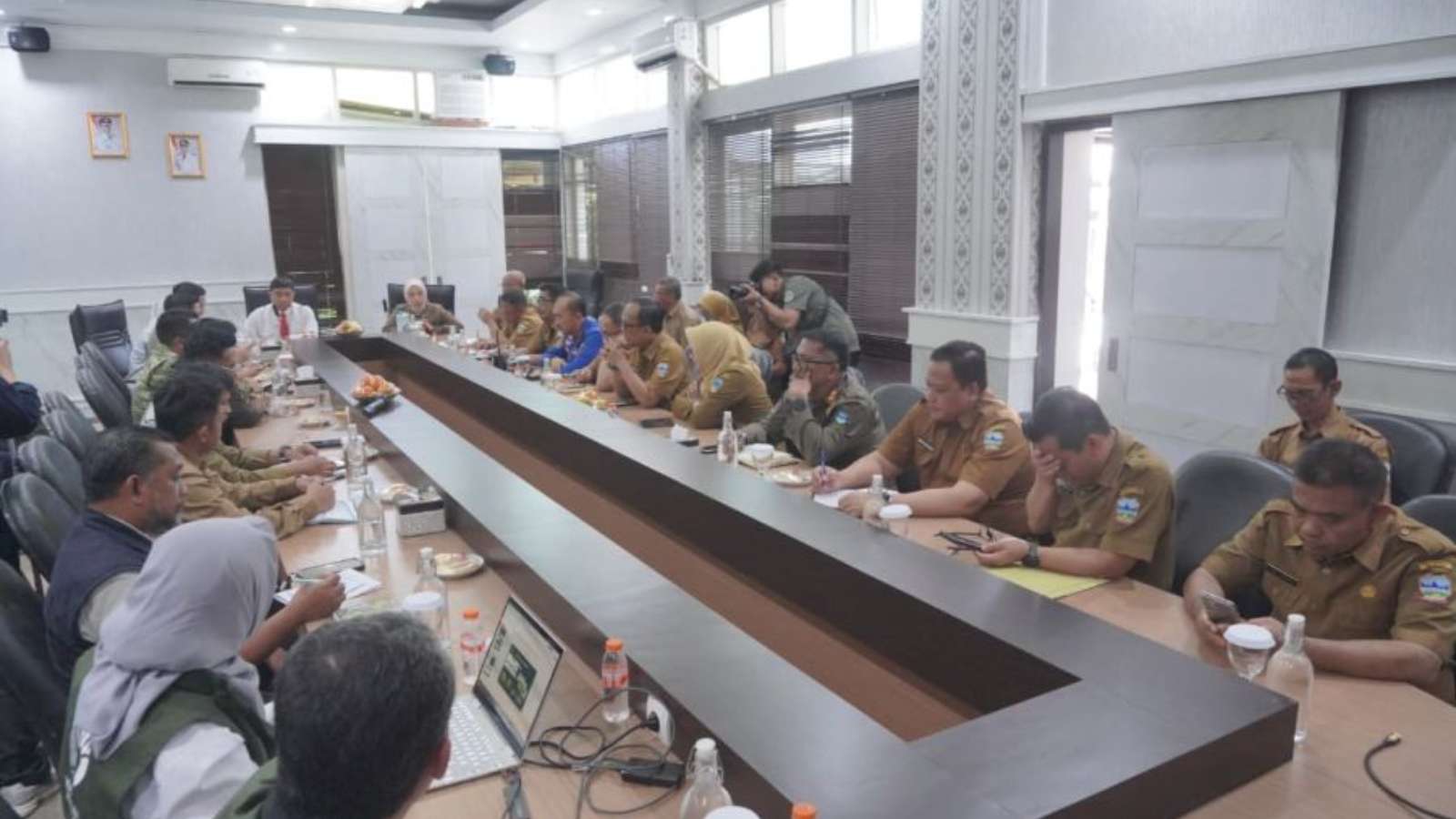 Facing the Dry Season, the Garut Regency Government Prepares Measures to Anticipate Fires and Water Crisis