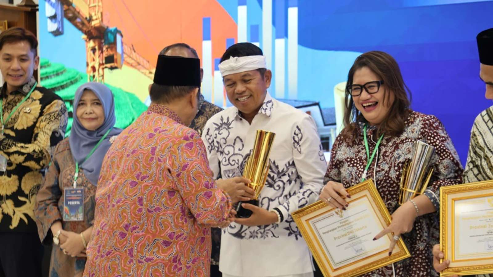 Pemprov Jabar Raih Predikat Terbaik I dalam Penghargaan Pembangunan Daerah 2026 