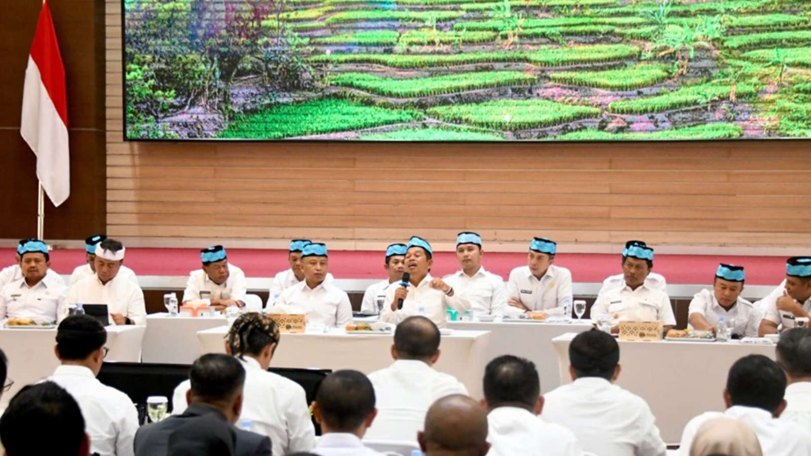 Dozens of Hospitals Agree to Collaborate to Strengthen Public Health Protection 
