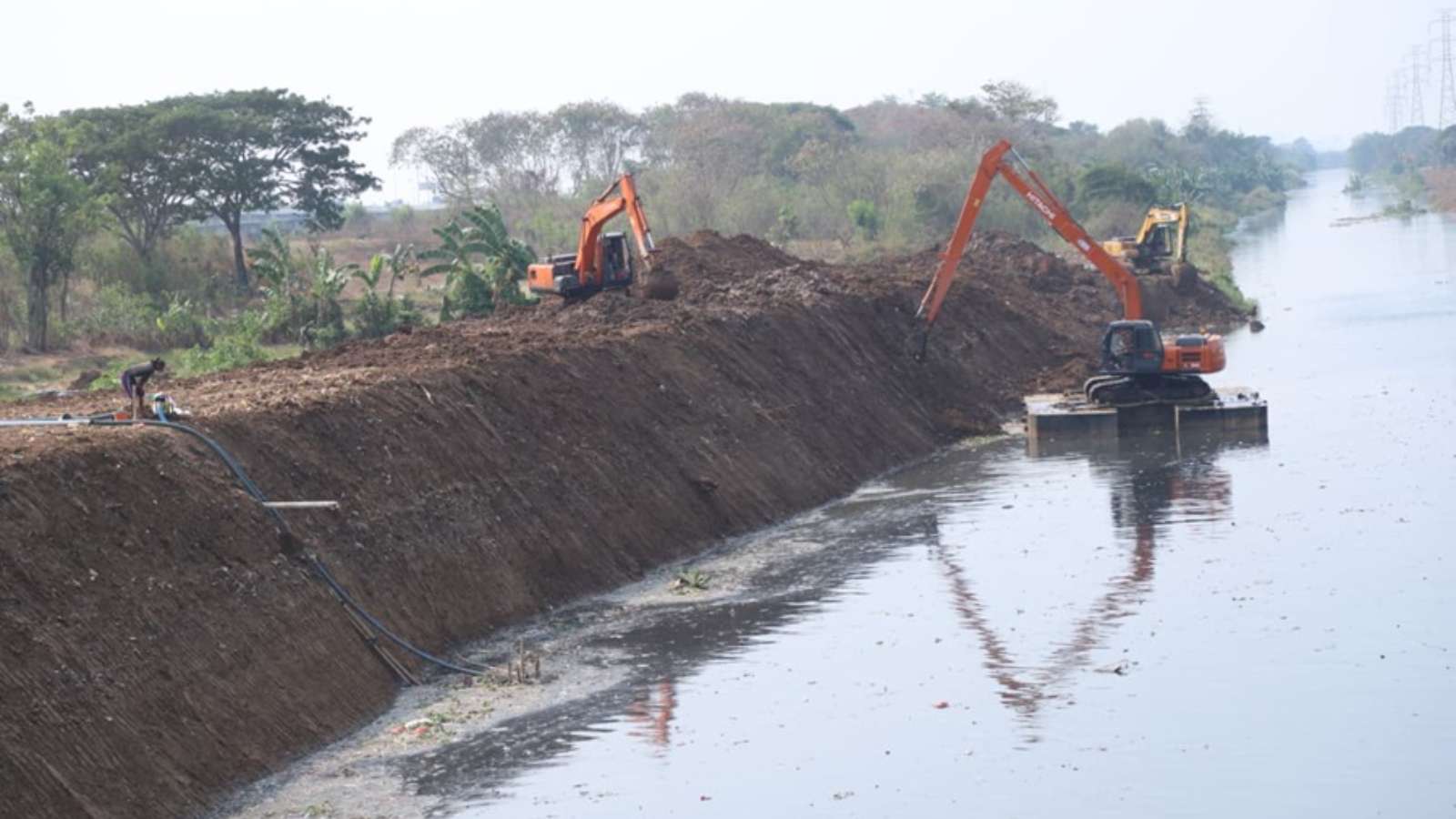 Pemkab Bekasi Normalisasi Kali CBL Sepanjang 16 Kilometer, Target Rampung Desember 2026 